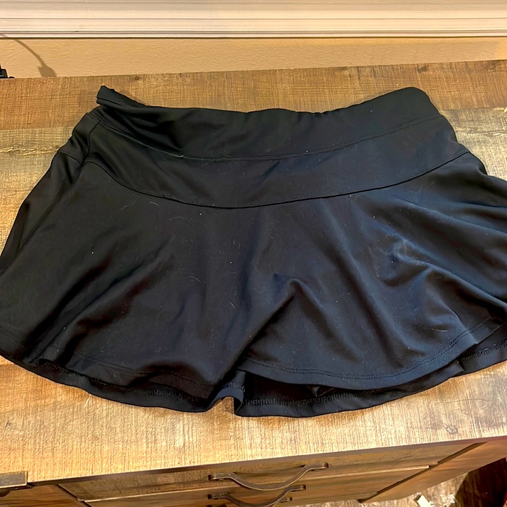 Black skirt